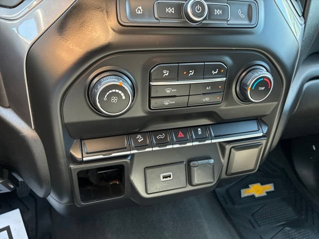 Used 2019 Chevrolet Silverado 1500 Custom Trail Boss w/ Custom Convenience Package AWD/4WD image 27