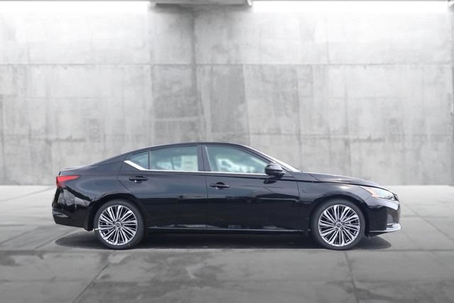 New 2026 Nissan Altima 2.5 SV w/ SV Premium Package FWD image 5