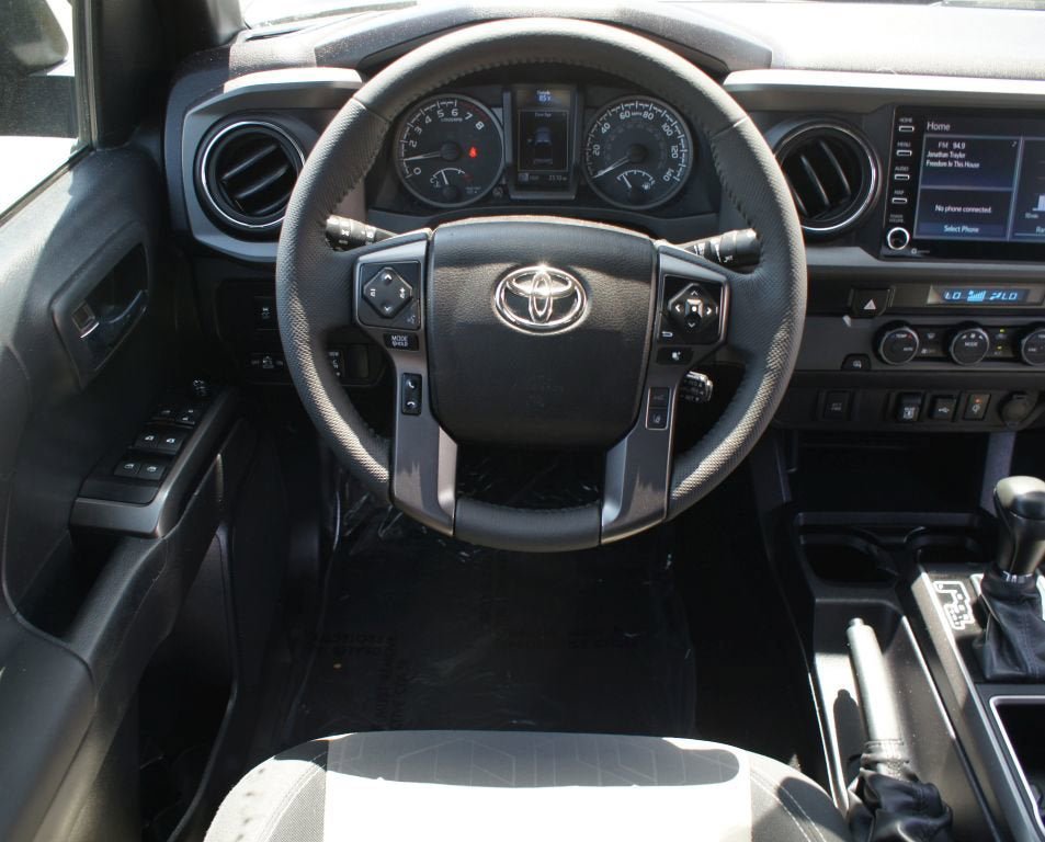 Used 2022 Toyota Tacoma TRD Off-Road RWD image 5