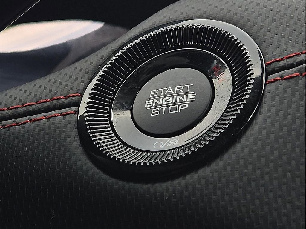 Used 2025 Jeep Compass Trailhawk w/ Sun & Sound Group image 29