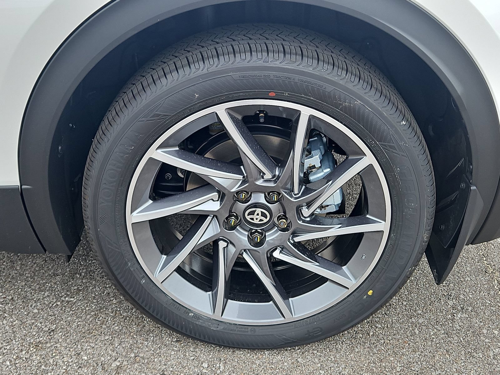 New 2026 Toyota C-HR AWD/4WD image 5
