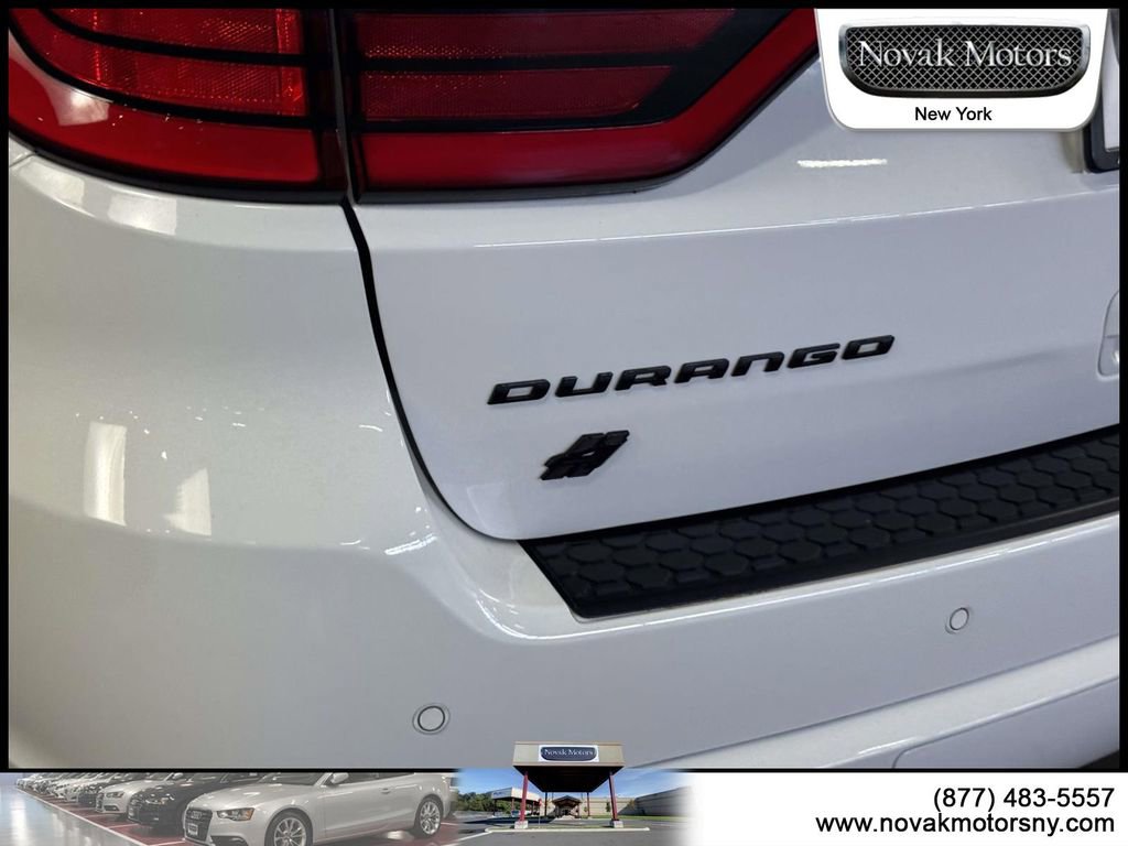 Used 2022 Dodge Durango R/T w/ Blacktop Package AWD/4WD image 10