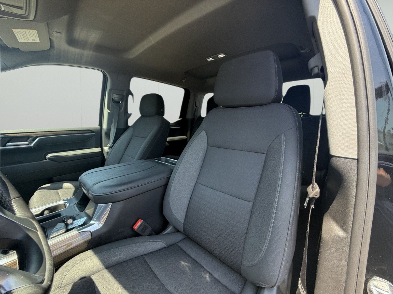 Used 2023 Chevrolet Silverado 1500 RST AWD/4WD image 10