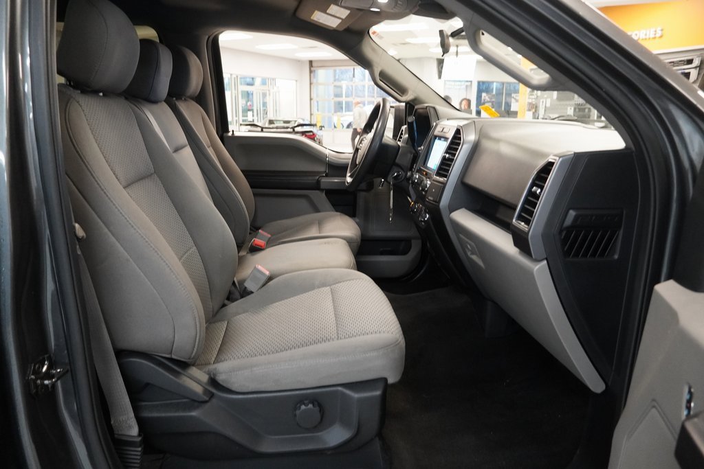 Used 2019 Ford F150 XLT w/ XTR Package image 31
