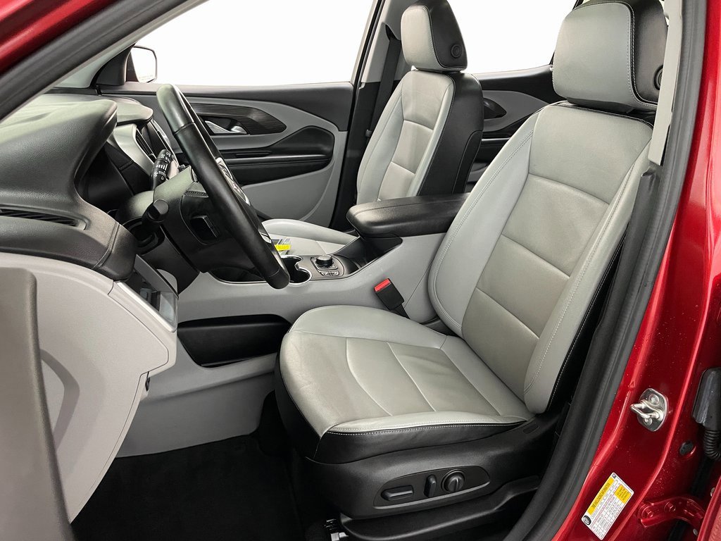 Used 2024 GMC Terrain SLT image 23