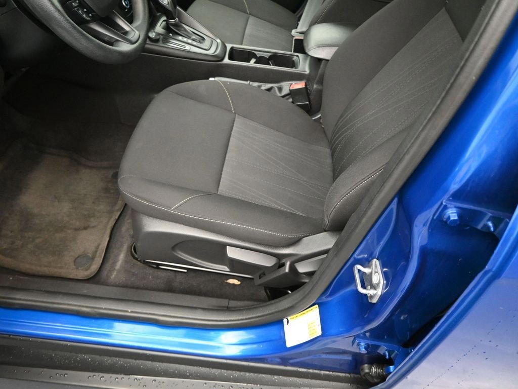 Used 2018 Ford Focus SE image 21