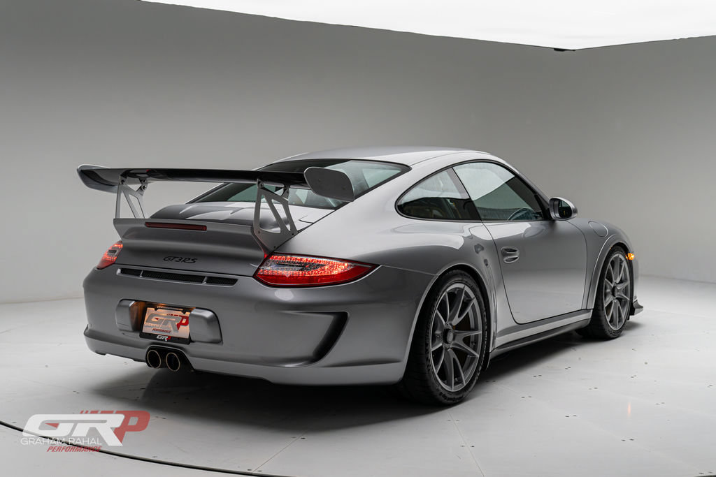 Used 2010 Porsche 911 GT3 RS RWD image 3