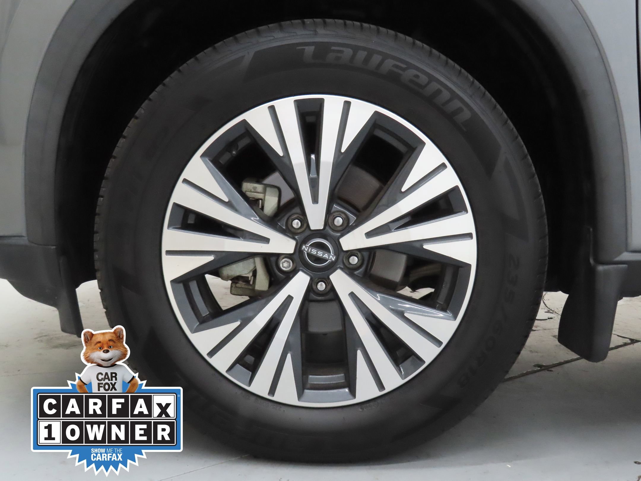 Used 2023 Nissan Rogue SV image 25