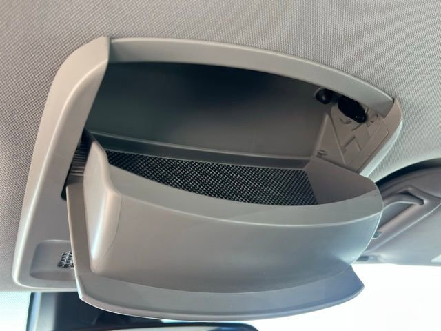 Used 2024 Toyota Camry SE FWD image 33