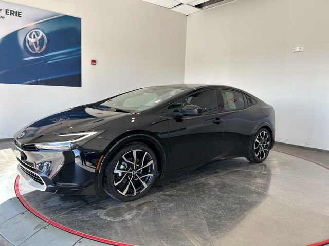 Used 2025 Toyota Prius Plug-In Hybrid w/ Limited Premium Package image 2