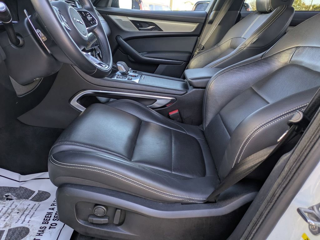 Used 2024 Jaguar F-PACE R-Dynamic S AWD/4WD image 19