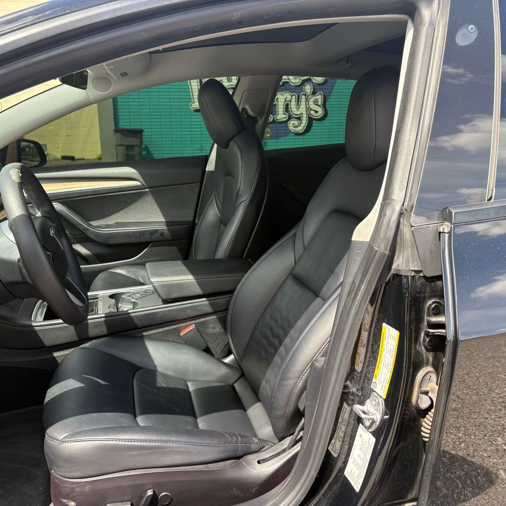 Used 2022 Tesla Model 3 Long Range image 9