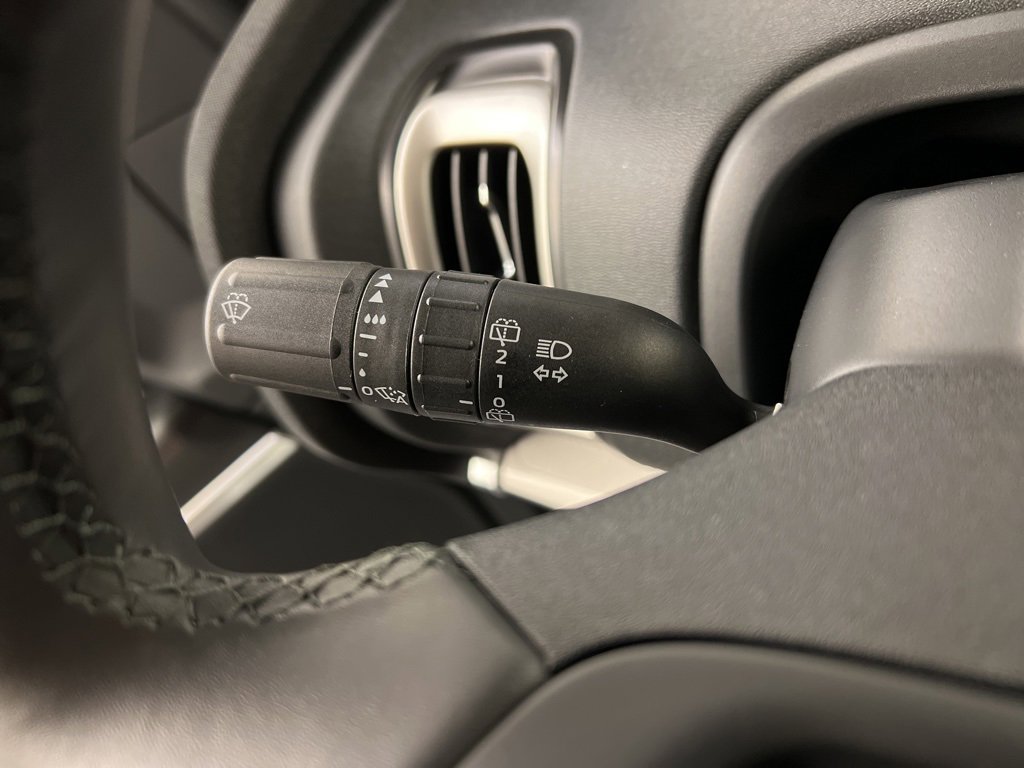 New 2025 Ford Expedition Active image 21