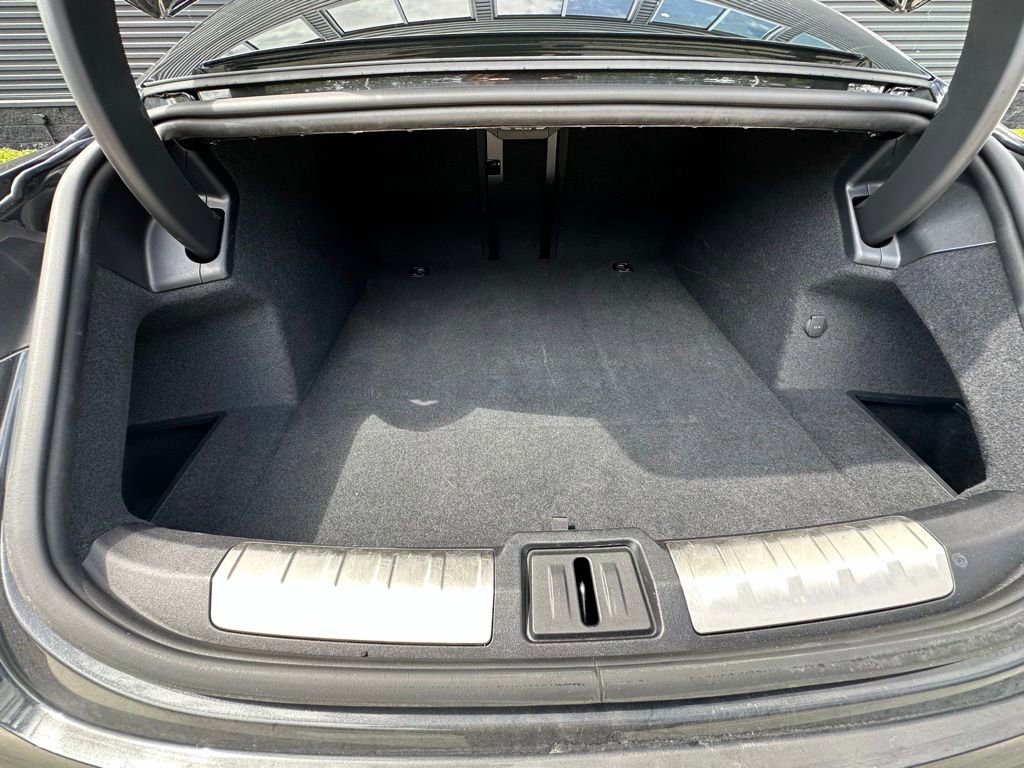 Certified 2020 Porsche Taycan 4S image 40