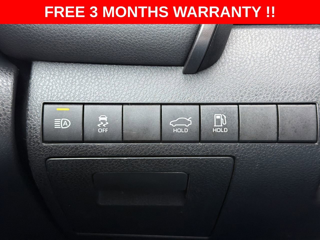 Used 2022 Toyota Camry SE FWD image 38