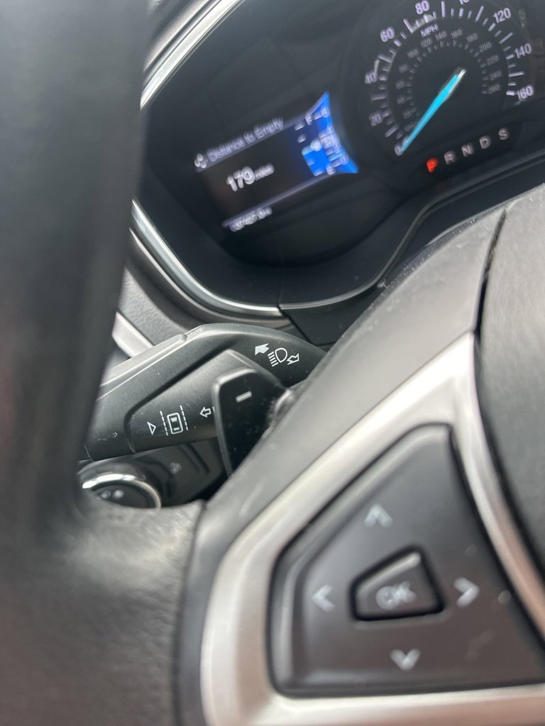 Used 2020 Ford Fusion SE image 22