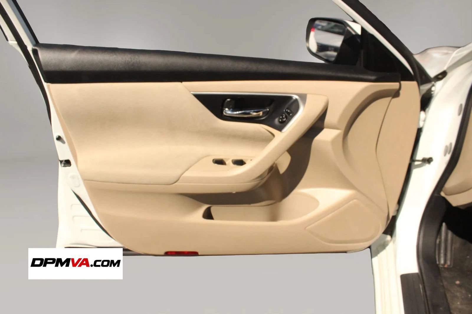 Used 2015 Nissan Altima 2.5 S w/ Power Driver Seat Package FWD image 16