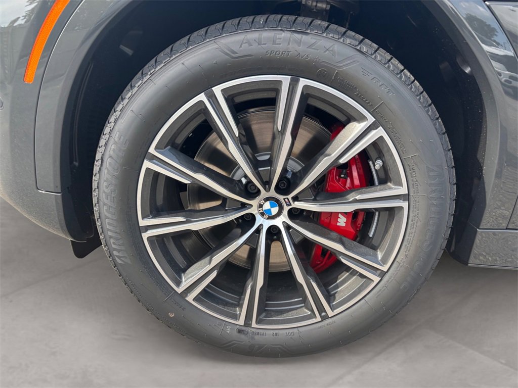 New 2026 BMW X6 M60i image 14