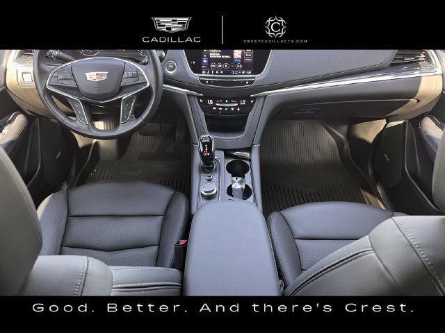 Certified 2024 Cadillac XT5 Premium Luxury w/ LPO, Floor Liner Package AWD/4WD image 14