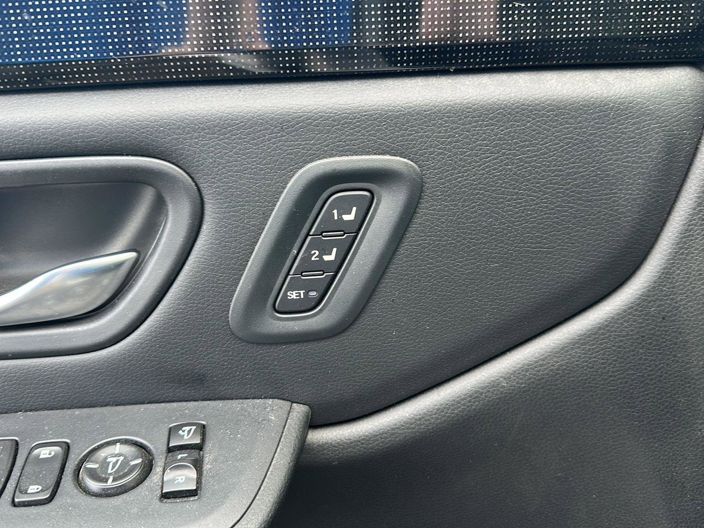 Used 2023 Honda Pilot Elite image 10