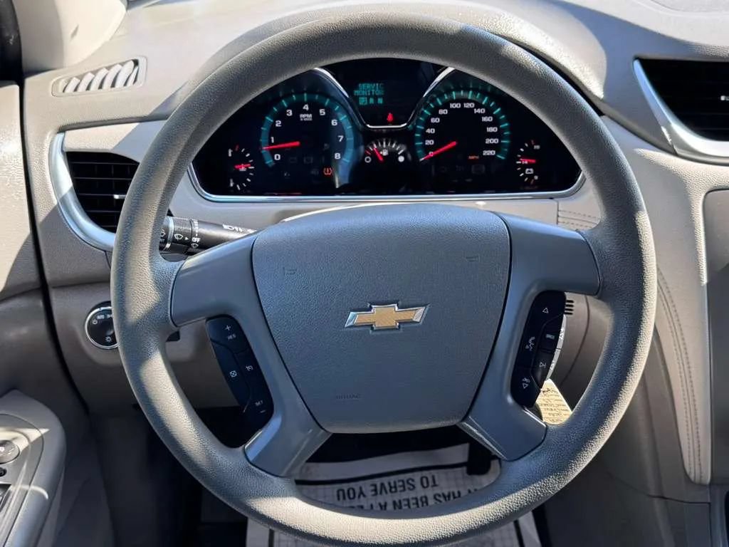 Used 2016 Chevrolet Traverse LS AWD/4WD image 18