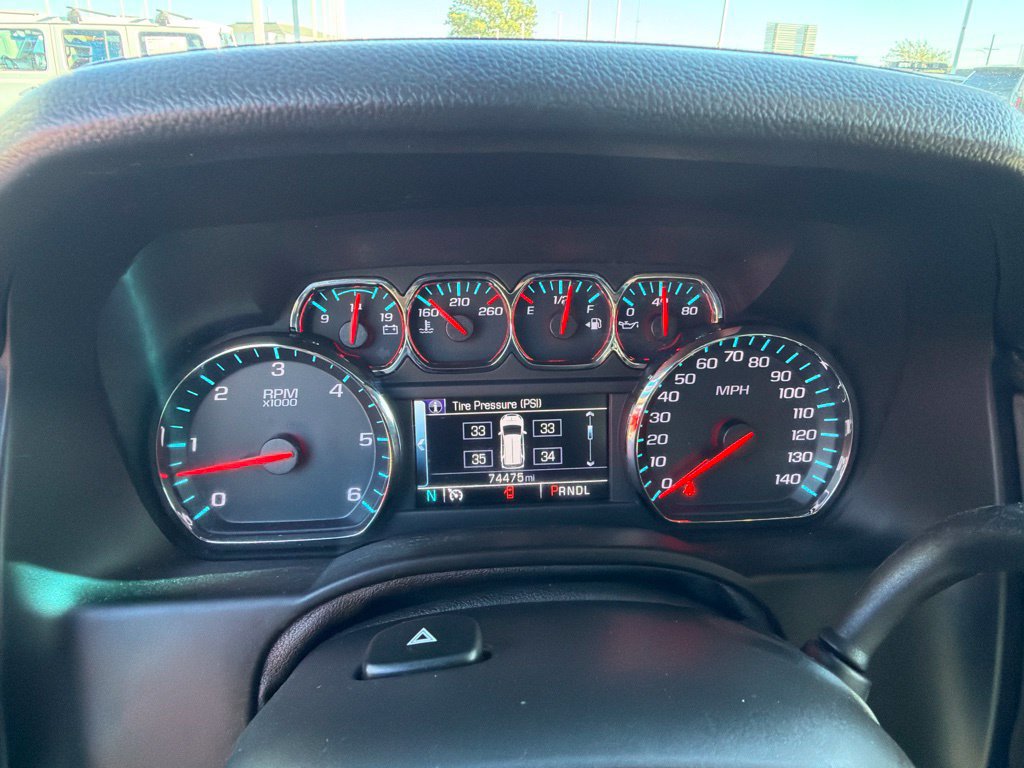Used 2019 Chevrolet Tahoe LT w/ Luxury Package AWD/4WD image 25