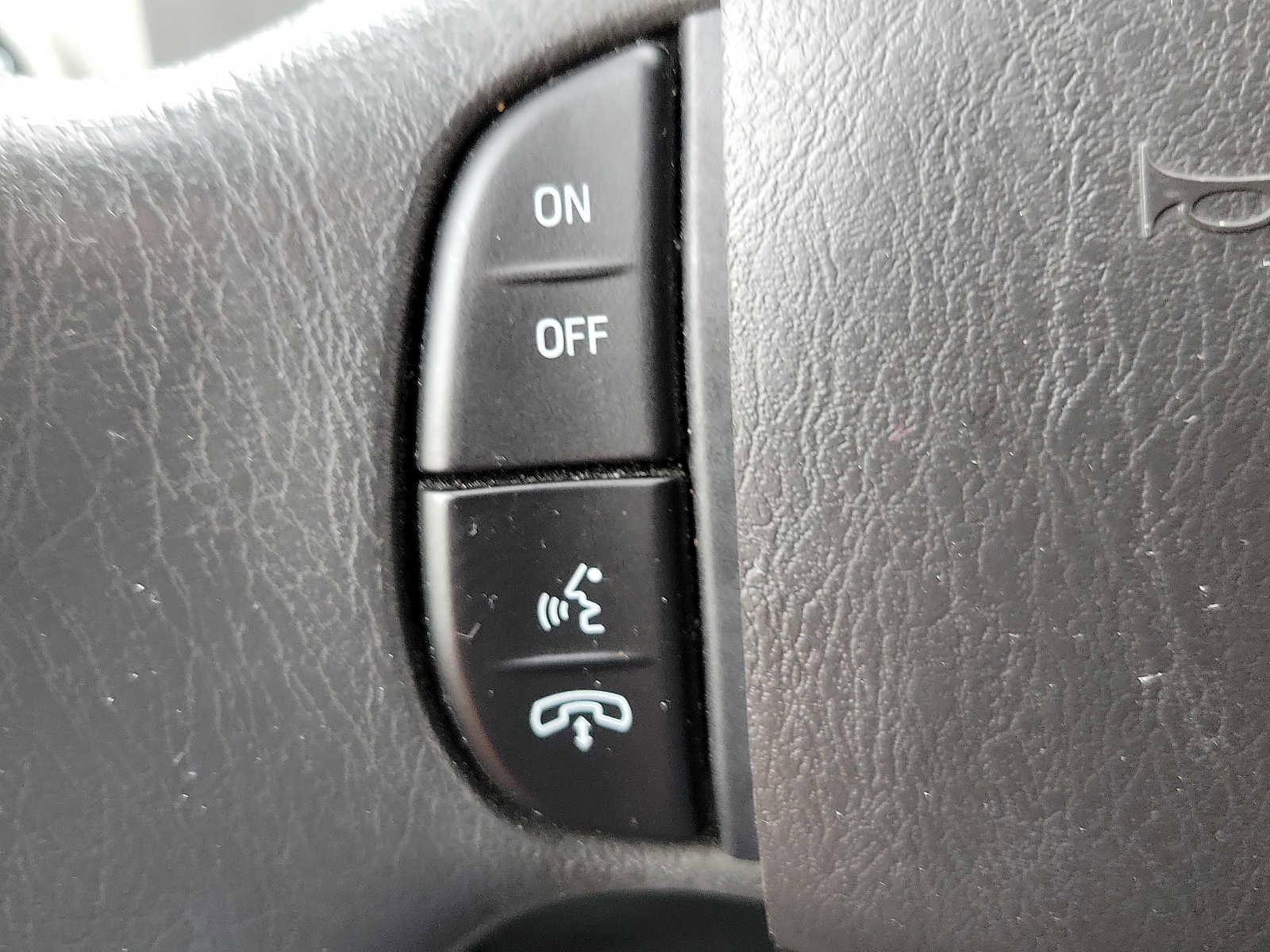 Used 2017 Ford E-350 and Econoline 350 Super Duty w/ Power Windows & Locks Group image 18