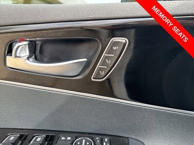 Used 2018 Kia Sorento SX AWD/4WD image 16