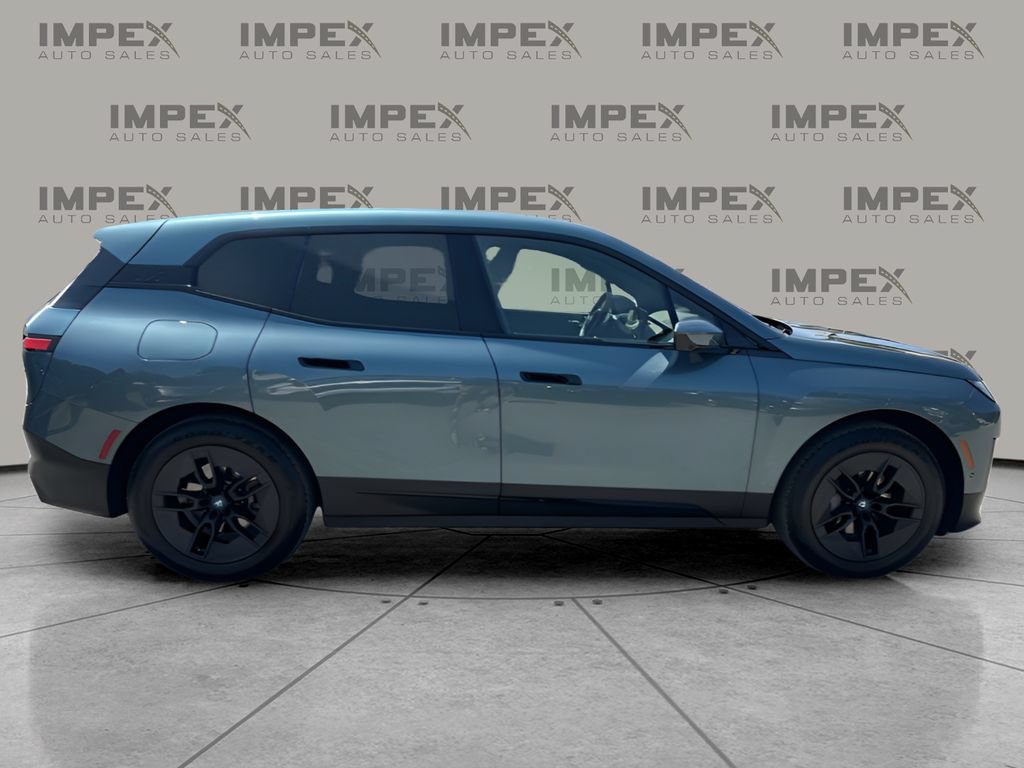 Used 2023 BMW iX xDrive50 w/ Convenience Package AWD/4WD image 6