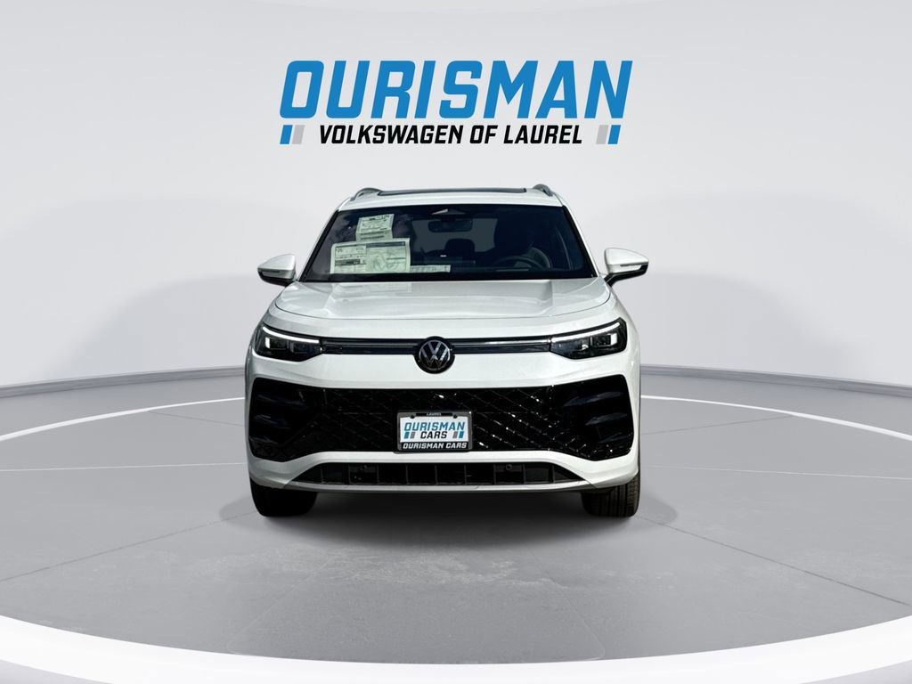 New 2026 Volkswagen Tiguan SEL R-Line AWD/4WD image 3