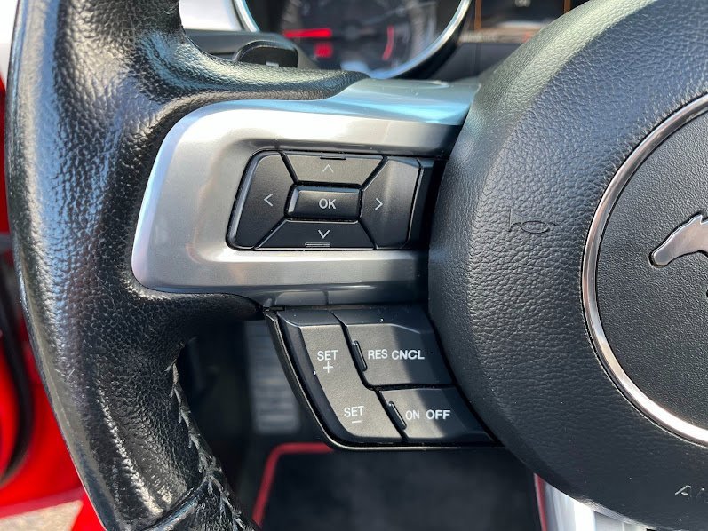 Used 2016 Ford Mustang Premium image 13