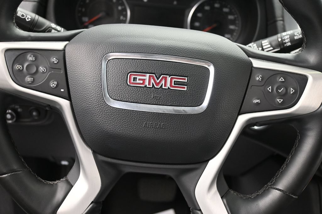 Used 2024 GMC Terrain SLT FWD image 12