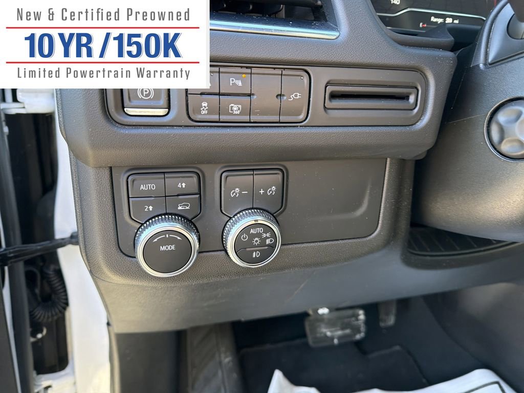 Used 2022 GMC Yukon SLT w/ SLT Luxury Package image 17