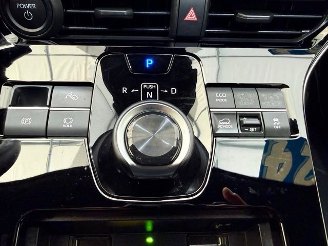 Used 2024 Toyota bZ4X XLE w/ Weather Package image 34