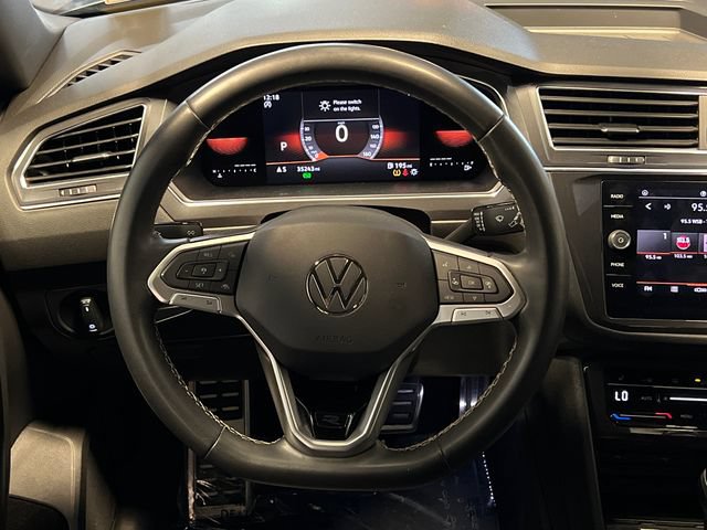 Certified 2023 Volkswagen Tiguan SE R-Line FWD image 19