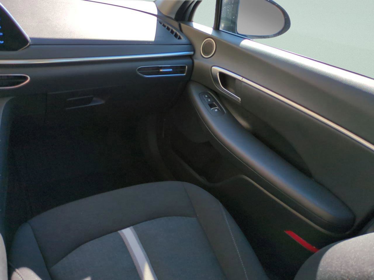 Certified 2023 Hyundai Sonata SEL w/ Cargo Package image 19