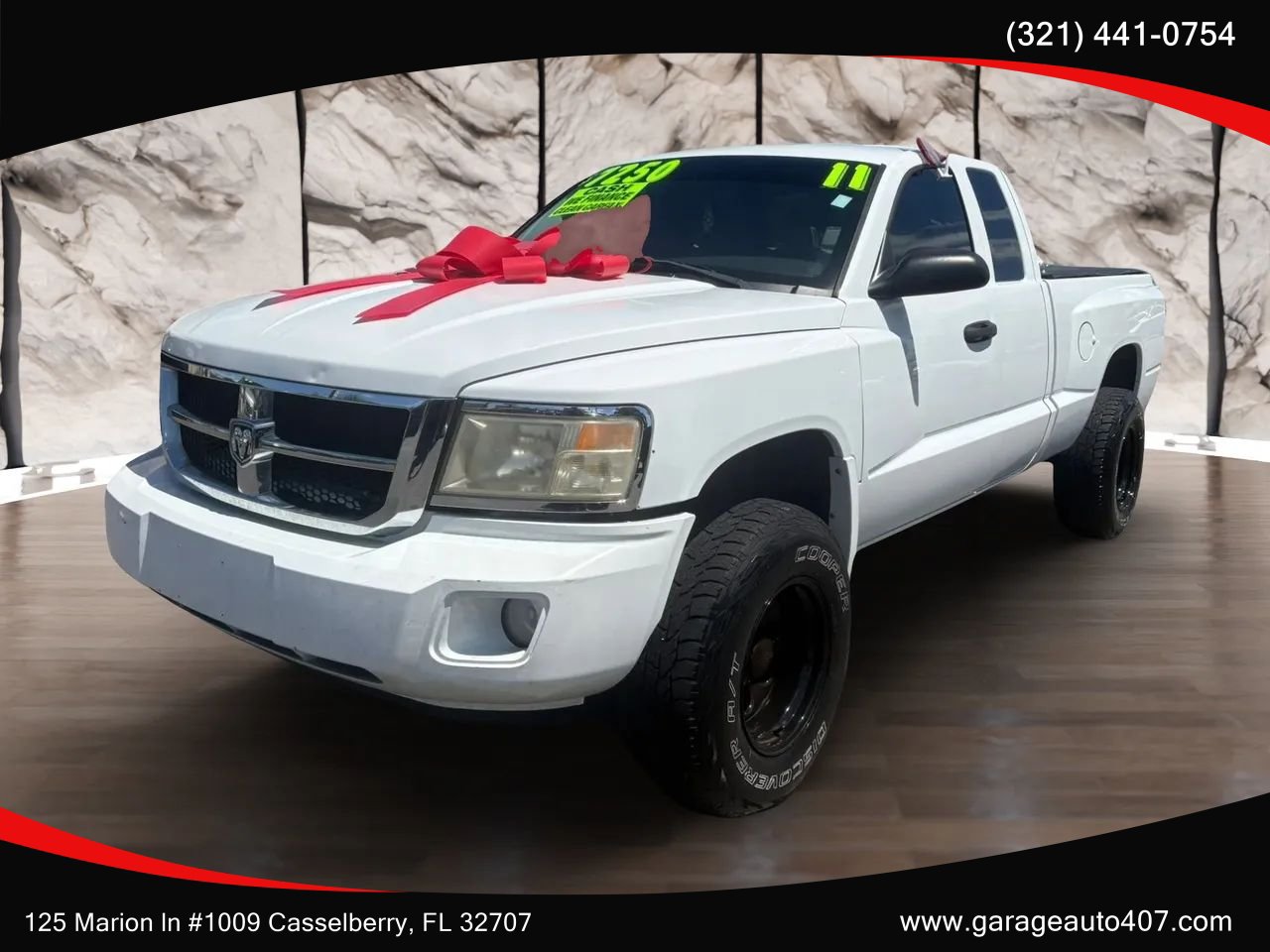 Used 2011 Dodge Dakota ST RWD image 3