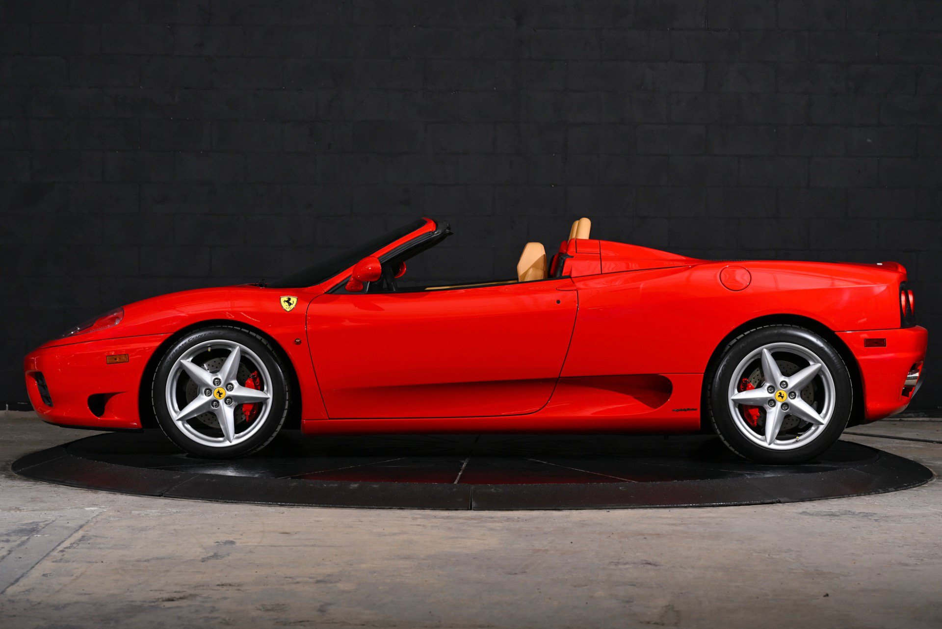 Used 2002 Ferrari 360 Spider RWD image 11