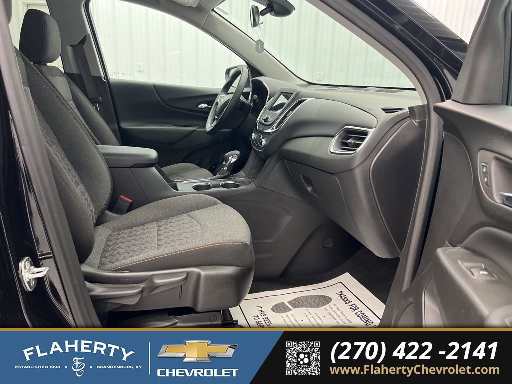 Used 2024 Chevrolet Equinox LT AWD/4WD image 15