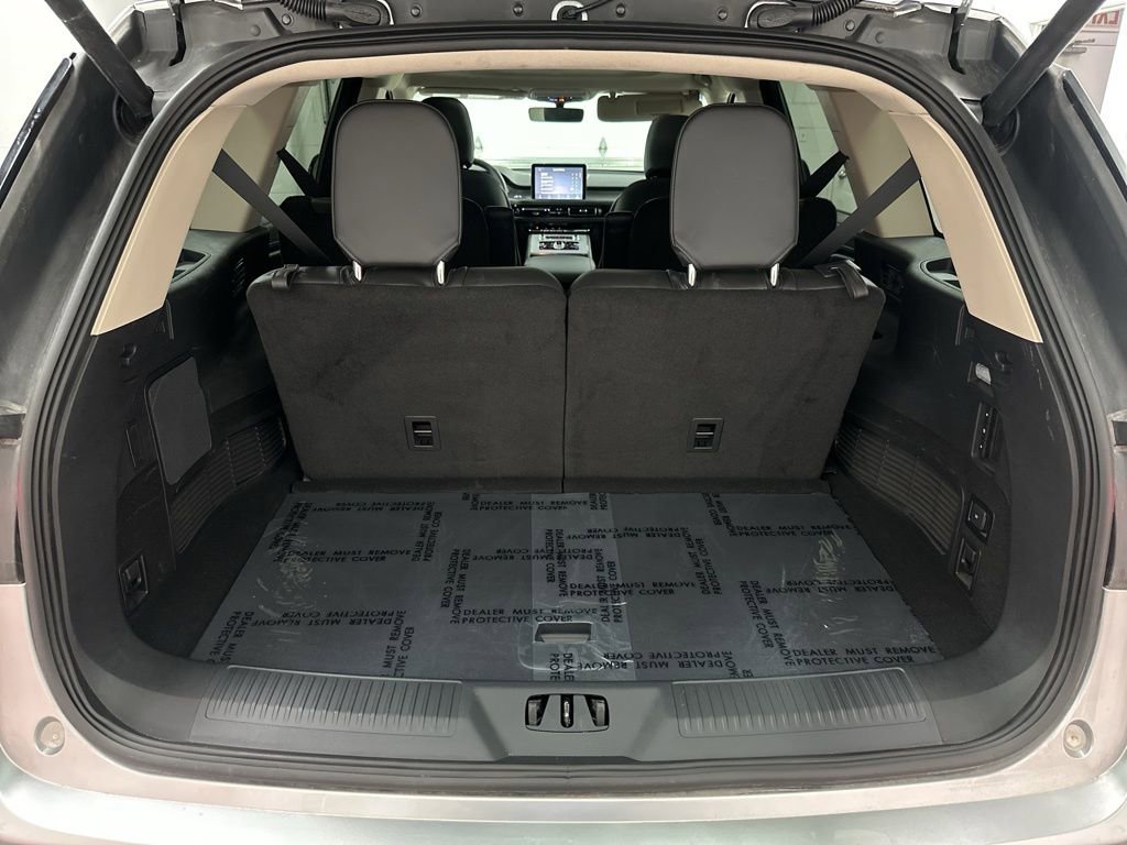Used 2024 Lincoln Aviator AWD w/ Premium Package image 41