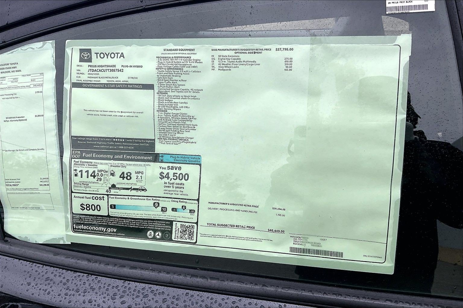 New 2026 Toyota Prius Plug-In Hybrid FWD image 18