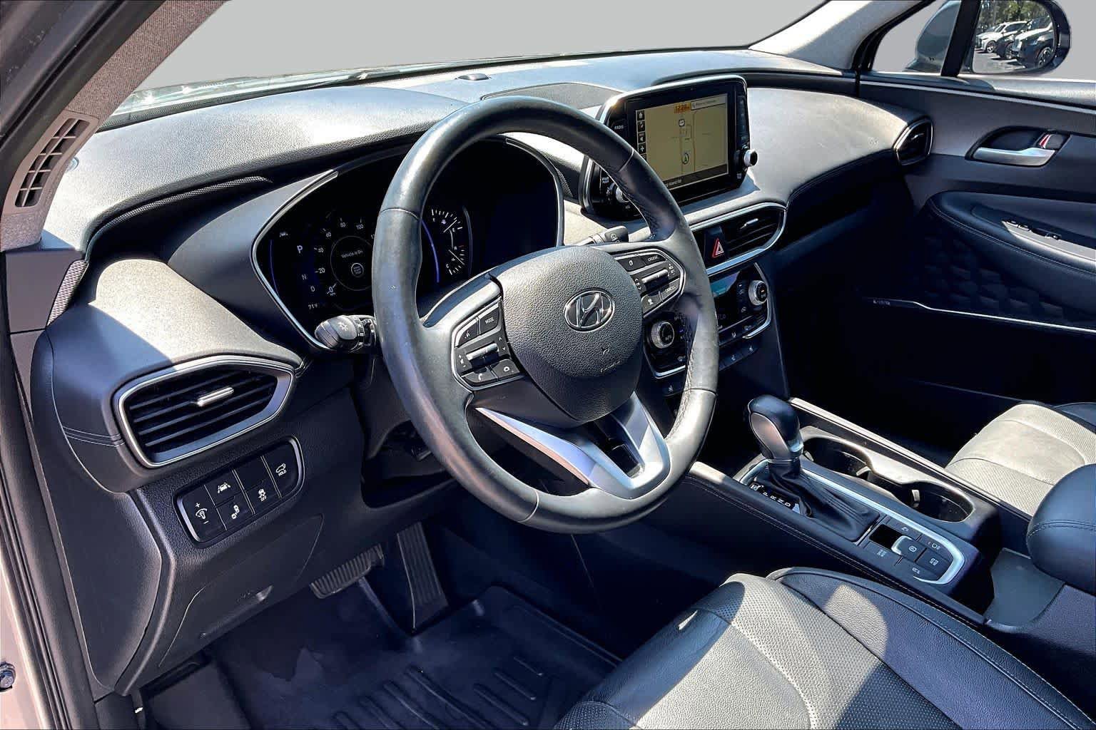 Used 2020 Hyundai Santa Fe Limited FWD image 18
