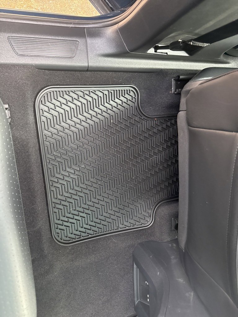 Used 2022 Volkswagen Atlas SEL image 28