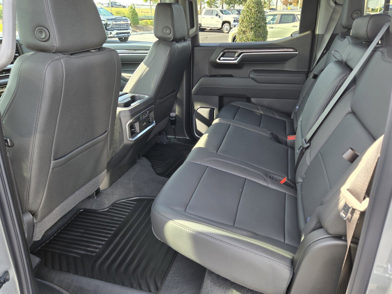 New 2026 Chevrolet Silverado 1500 LTZ w/ Technology Package image 7