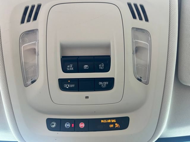 Used 2021 Buick Envision Essence FWD image 19