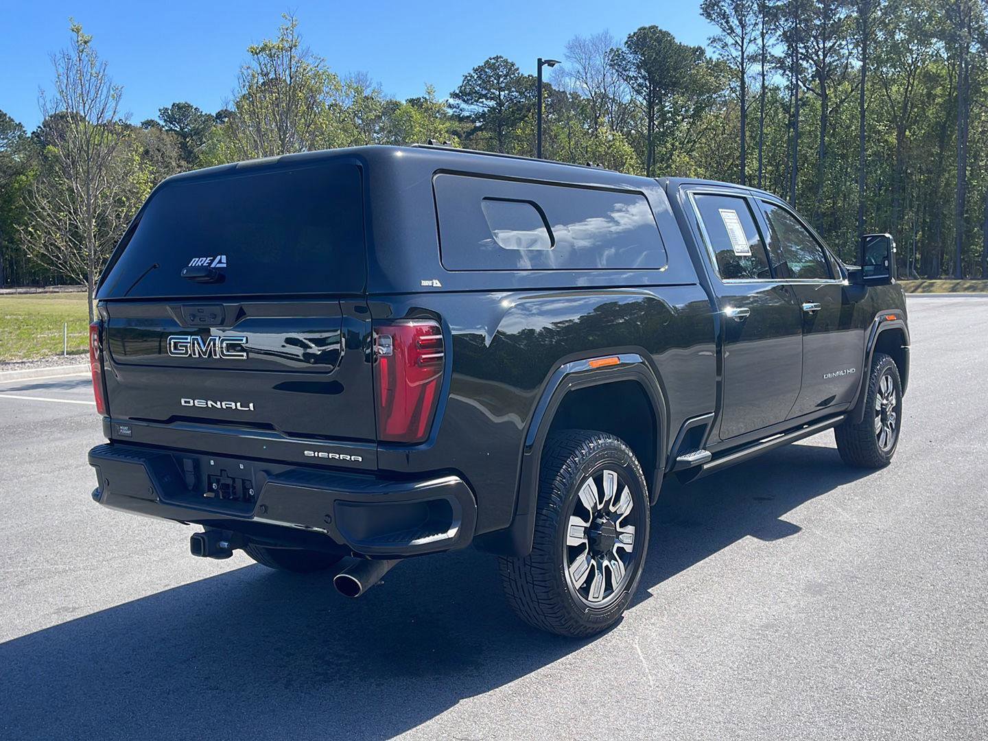 Used 2024 GMC Sierra 2500 Denali w/ Denali Reserve Package image 7