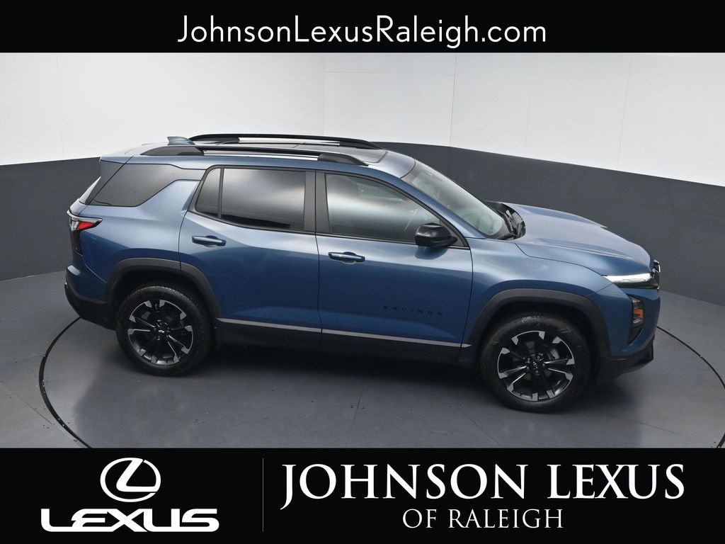 Used 2025 Chevrolet Equinox RS w/ Convenience Package III FWD image 30