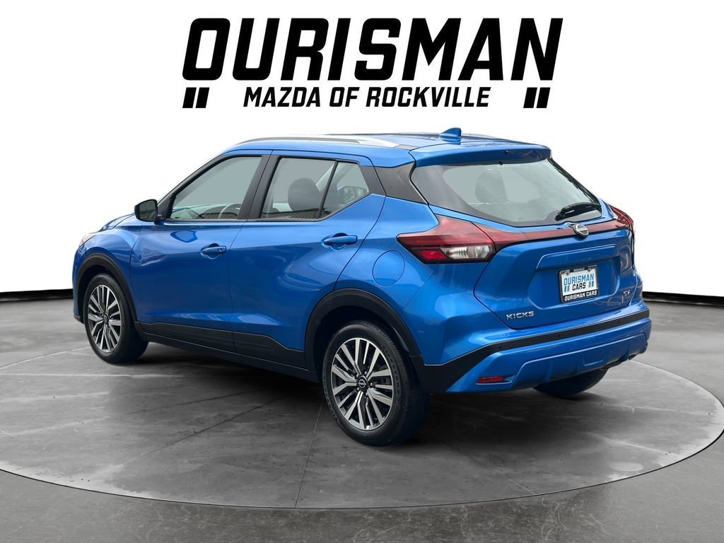 Used 2024 Nissan Kicks SV image 4