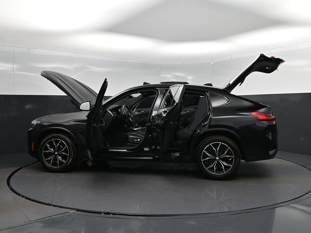 Certified 2023 BMW X4 xDrive30i w/ M Sport Package AWD/4WD image 46
