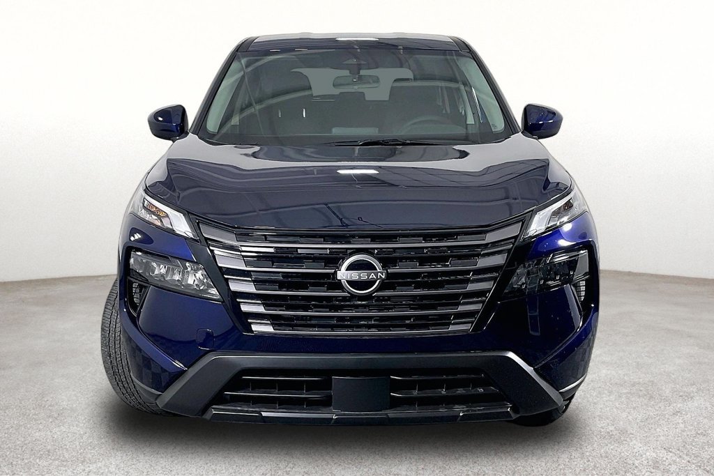 New 2026 Nissan Rogue SV FWD image 3